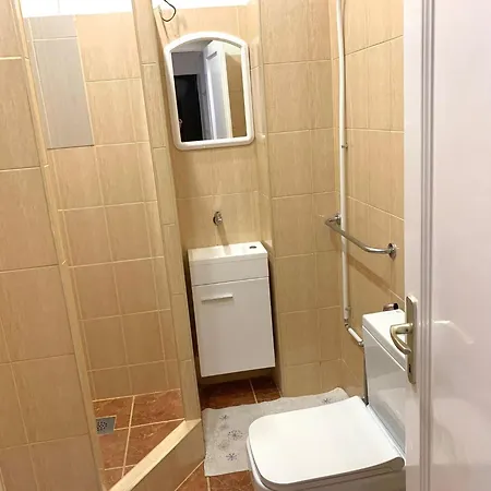 Comfortable 1bdr In Center - Free Parking Sarajevo