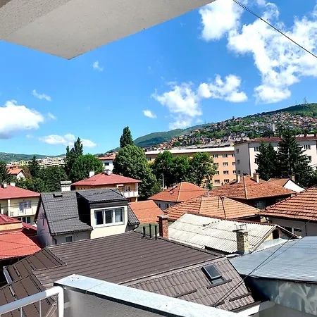 Apartment Comfortable 1bdr In Center - Free Parking Sarajevo